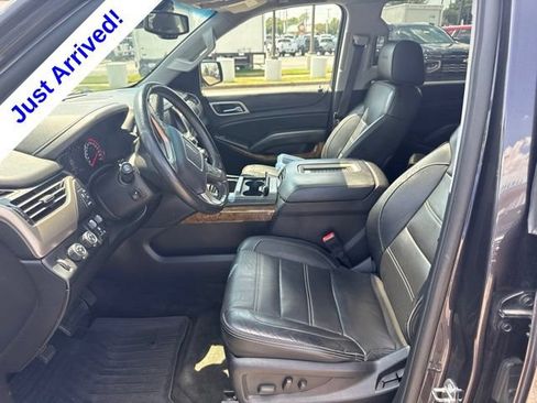 Used 2015 GMC Yukon XL Denali w/ Open Road Package AWD/4WD image 12