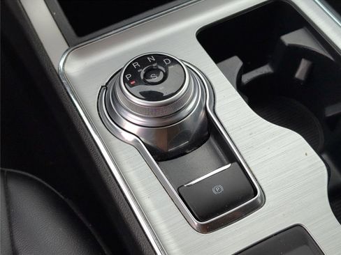 Used 2022 Ford Edge SEL image 25