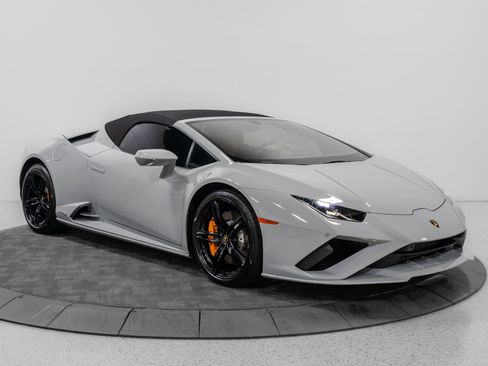 Used 2021 Lamborghini Huracan EVO RWD image 24