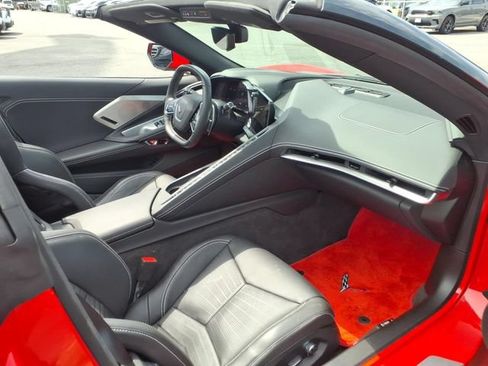 Used 2022 Chevrolet Corvette Stingray Preferred Conv w/ Z51 Performance Package RWD image 15