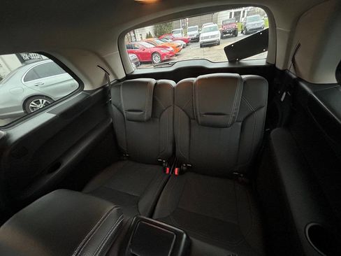 Used 2016 Mercedes-Benz GL 320 BlueTEC 4MATIC w/ Premium I Package image 9