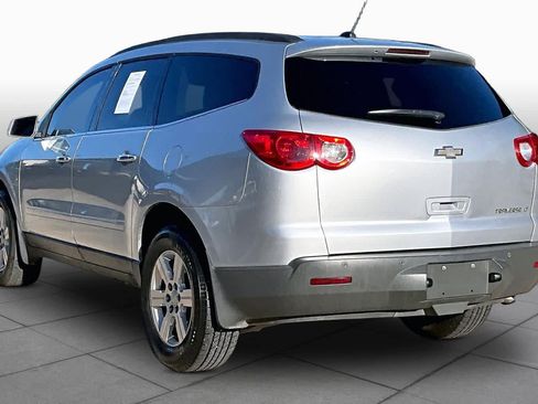 Used 2012 Chevrolet Traverse LT FWD image 10