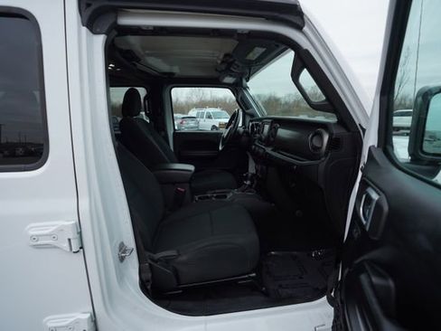 Used 2020 Jeep Wrangler Unlimited Sport S image 19