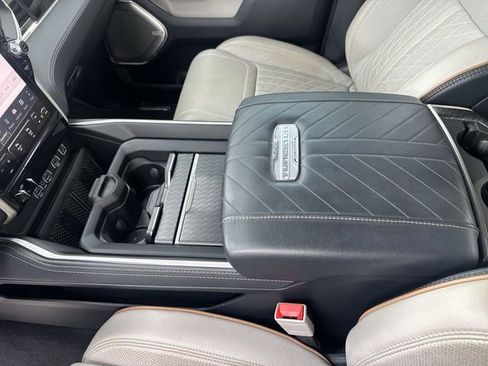 Used 2025 RAM 1500 Tungsten AWD/4WD image 22