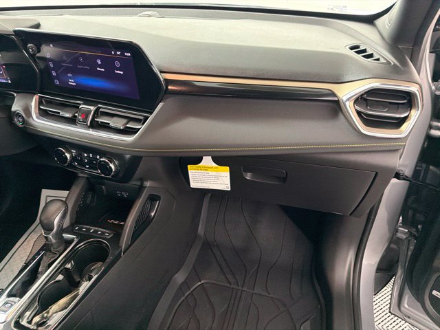 Used 2025 Chevrolet TrailBlazer ACTIV w/ Convenience Package AWD/4WD image 27
