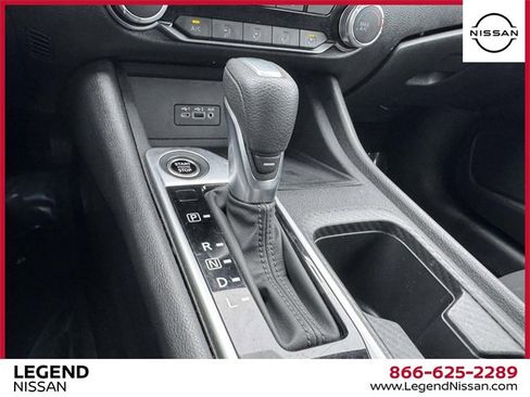 Certified 2023 Nissan Sentra SV image 26