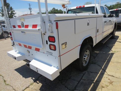 Used 2015 Chevrolet Silverado 3500 W/T RWD image 4