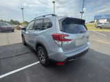 Used 2021 Subaru Forester Premium image 5