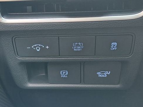 Certified 2025 Hyundai Sonata Limited FWD image 17