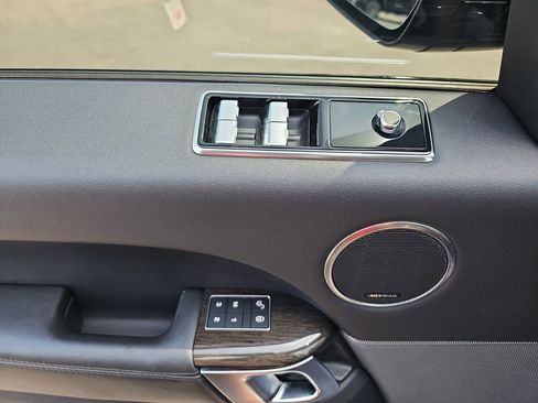 Used 2018 Land Rover Range Rover Sport HSE AWD/4WD image 33