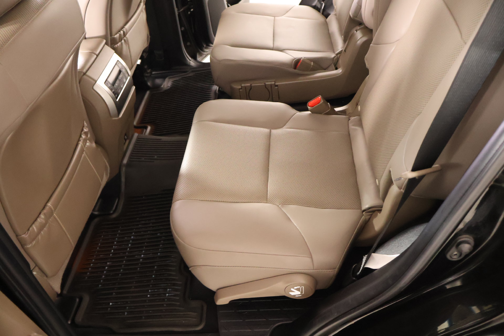 Used 2022 Lexus GX 460 Premium AWD/4WD image 13
