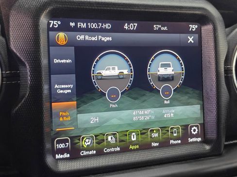 Used 2022 Jeep Gladiator Overland w/ Popular Equipment Package AWD/4WD image 43