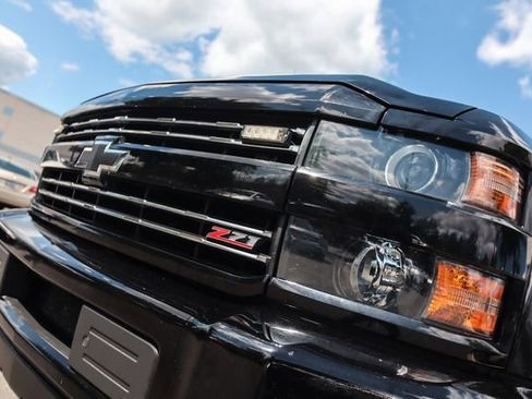 Used 2018 Chevrolet Silverado 2500 LTZ w/ Duramax Plus Package AWD/4WD image 9