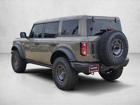 New 2025 Ford Bronco Badlands image 9