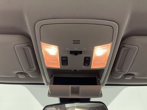 Used 2018 Toyota RAV4 XLE image 35