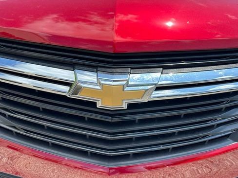 Used 2023 Chevrolet Equinox LT FWD image 11