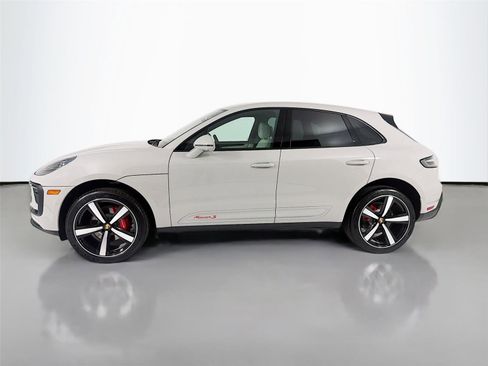 New 2025 Porsche Macan S image 2