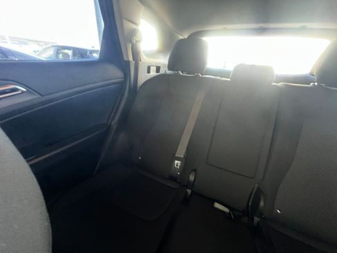 Used 2025 Kia Sportage LX FWD image 39