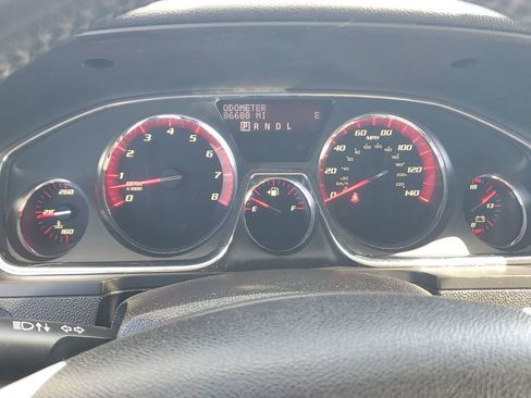 Used 2014 GMC Acadia SLT image 35