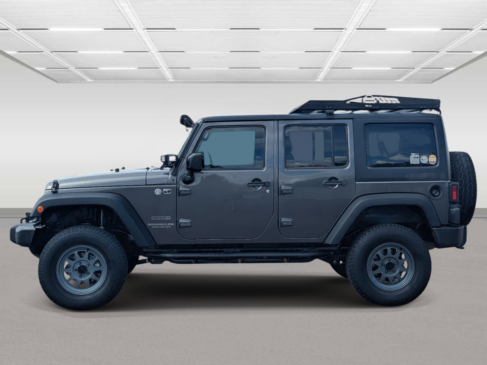 Used 2016 Jeep Wrangler Unlimited Sport w/ Quick Order Package 24S AWD/4WD image 2