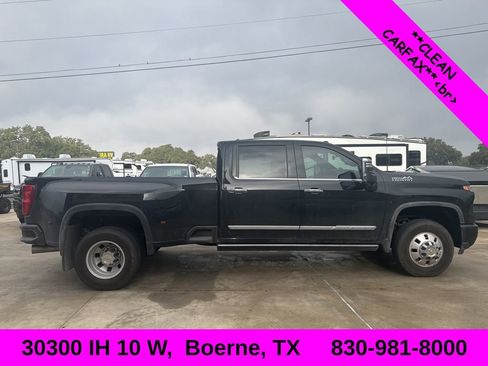 Used 2025 Chevrolet Silverado 3500 High Country w/ High Country Premium Package image 2