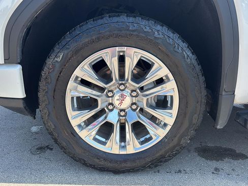 Used 2022 GMC Sierra 1500 Denali w/ Technology Package image 10