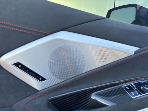 Used 2023 Chevrolet Corvette Stingray Premium Cpe w/ Z51 Performance Package image 13