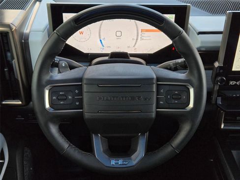 Used 2025 GMC Hummer EV 3X w/ LPO, Dark Essentials Package AWD/4WD image 13