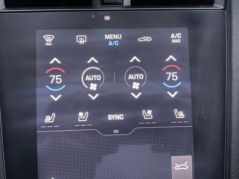 Used 2023 Porsche Taycan image 48