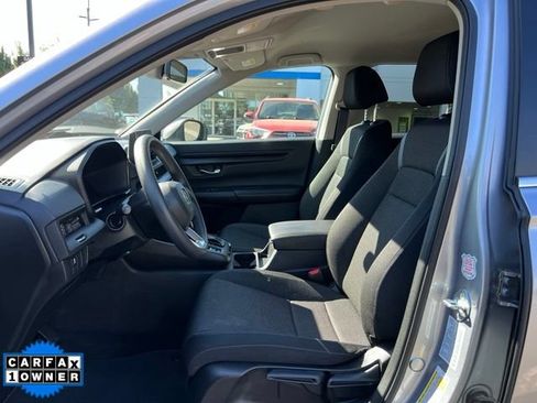 Used 2025 Honda CR-V LX image 16