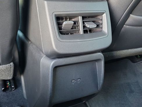 Used 2026 Chevrolet Equinox EV LT FWD image 20