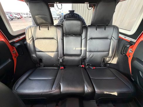 Used 2023 Jeep Wrangler Unlimited Rubicon 392 w/ Trailer Tow Package AWD/4WD image 25