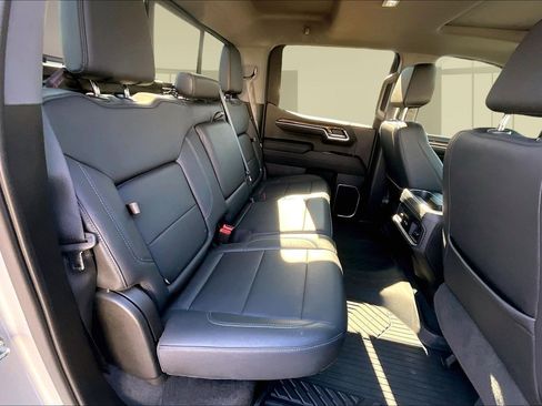 Used 2022 Chevrolet Silverado 1500 RST image 26