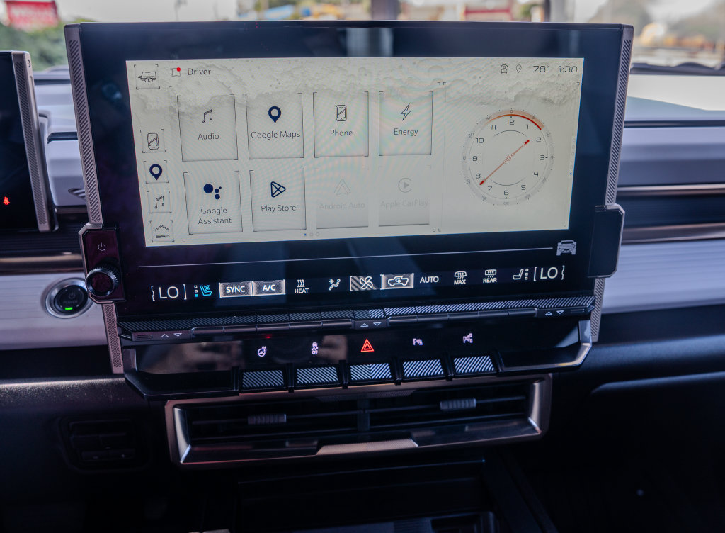Used 2025 GMC Hummer EV 2X AWD/4WD image 10