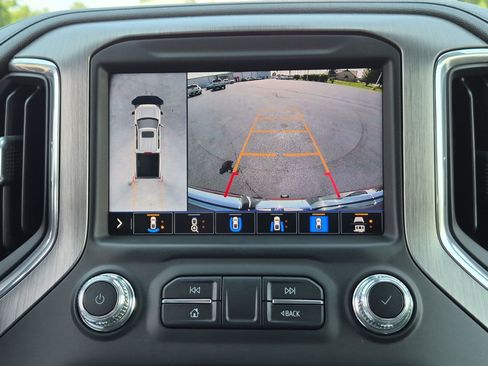 Used 2020 GMC Sierra 1500 Denali w/ Denali Ultimate Package AWD/4WD image 24