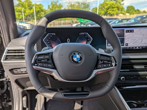 New 2026 BMW 330i xDrive Sedan AWD/4WD image 18