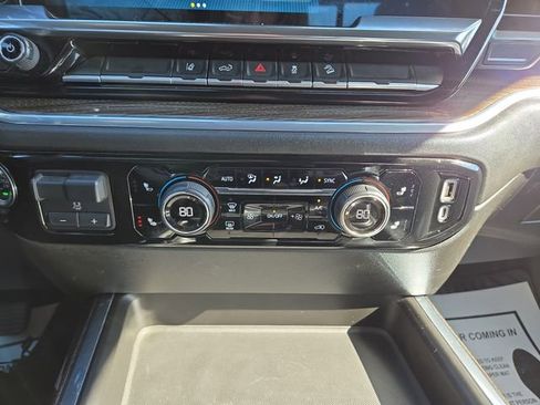 Used 2024 Chevrolet Silverado 2500 LT w/ Convenience Package AWD/4WD image 28