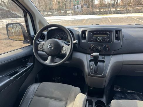 Used 2013 Nissan NV200 S w/ Cruise Control Pkg image 34