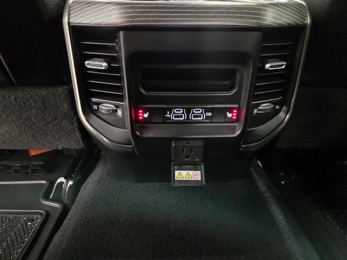 Used 2020 RAM 3500 Limited image 83