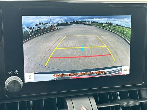 Used 2024 Toyota RAV4 XLE image 17