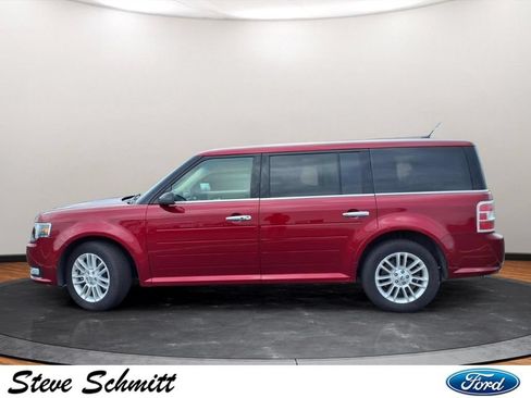 Used 2019 Ford Flex SEL w/ Equipment Group 202A FWD image 2