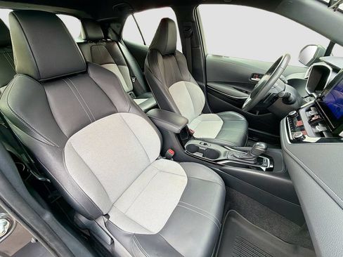 Used 2024 Toyota Corolla XSE FWD image 27