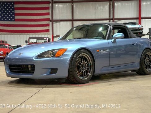 Used 2002 Honda S2000 image 20