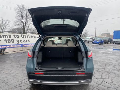 Used 2023 Honda HR-V EX-L image 4