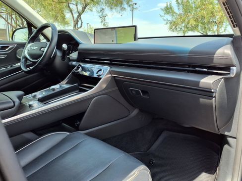 Used 2023 Genesis GV80 2.5T w/ Prestige 20" Package AWD/4WD image 10