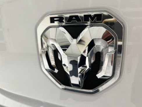 Used 2024 RAM 1500 Limited w/ Body Color Bumper Group image 28