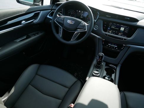 New 2026 Cadillac XT5 Premium Luxury w/ Driver Assist Package image 7