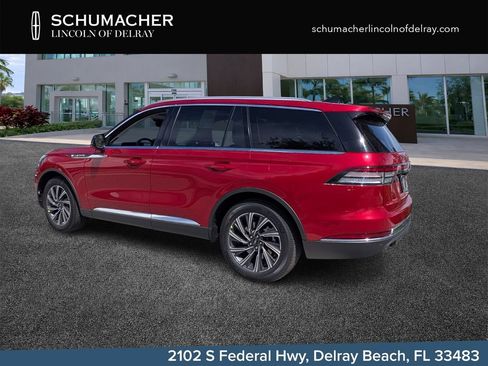 New 2026 Lincoln Aviator 2WD image 5