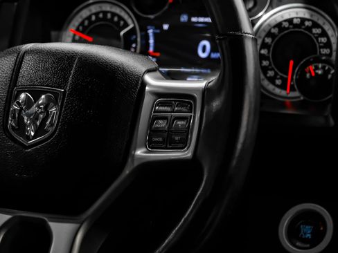 Used 2016 RAM 1500 Laramie w/ Convenience Group AWD/4WD image 22