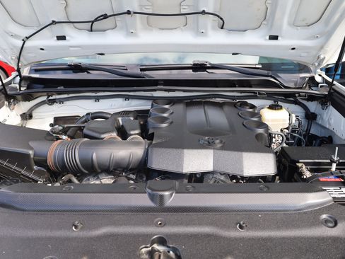 Used 2012 Toyota 4Runner Limited image 16